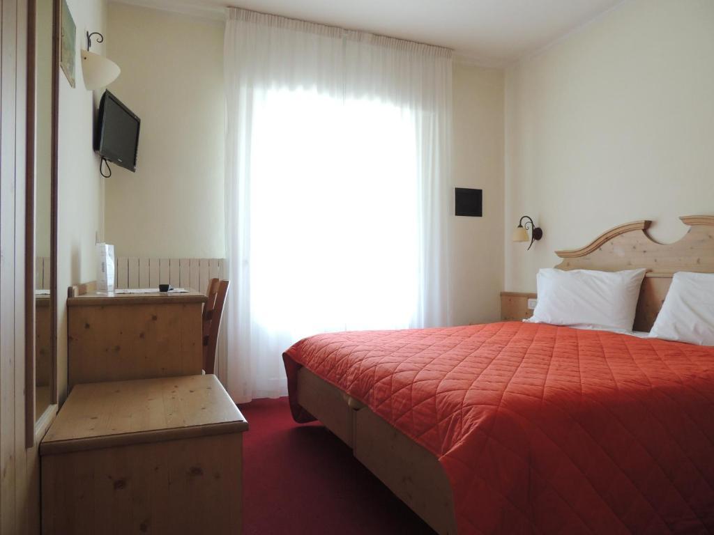 Liz Hotel & Apartments Predazzo Exterior photo
